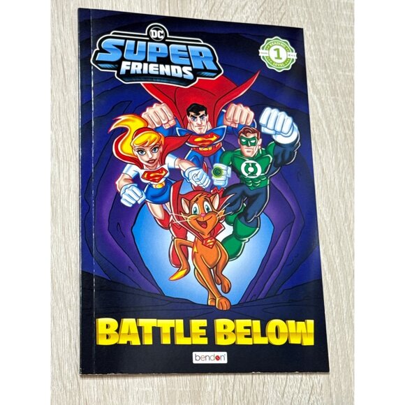 DC Super Friends Battle Below Leveled Reader 1 Kids Fiction Book Sight Words - Picture 1 of 3